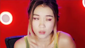 mikasyn red girl jerks off