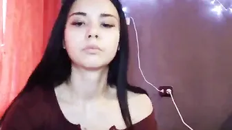 Honey-Molly bitch jerking off dildo