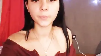 Honey-Molly naughty  girl  shows big tits