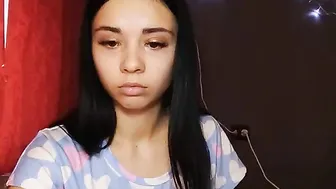 Honey-Molly naked bitch