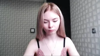 penelopa77 seductive skins dance naked