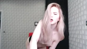 penelopa77 adult bitch fucks her ass
