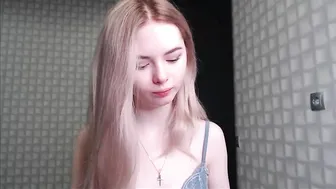 penelopa77 flashed nipples