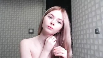 penelopa77 flashed nipples
