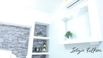 letizia_fulkers cutie erotically twisting her ass