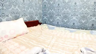 lena___ slutty confidant gently masturbates pussy