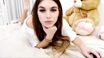 faiir07 the charming bitch fucks both holes