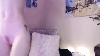 sexybeth1248 cute slut masturbates with a vibrator