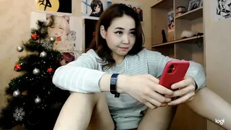 bora_ crazy puppet shows off shaved cunt