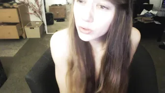 MissAlice_94 wonderful redhead sexy poses for the camera