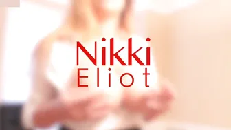 Nikki Eliot young bitch fucks both holes