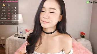 trixiecookie busty beauty demonstrates  body
