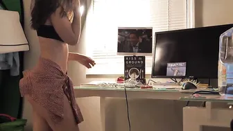 KATEELIFE cute chick fucks both holes