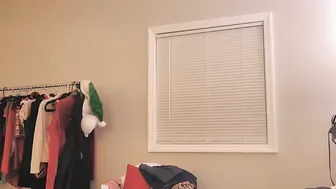 KATEELIFE appetizing model fucks herself with a phallus