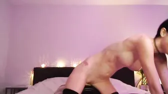 sexybeth1248 desirable squeezing nipples