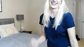 schatze_blake busty slut rides sex toy