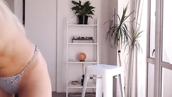 MissAlice_94 whore mischief in erotic video chat