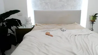 belka22 luxurious trash shows wide vagina