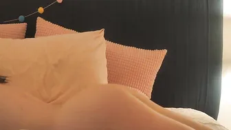 kateelife blonde girl masturbates relish vagina