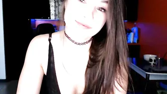 sashabae submissive female masturbating with sex toy