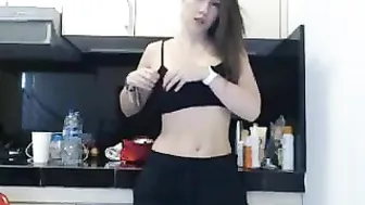 santabae cute lady gives a beautiful body