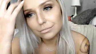 kissmytitspls seductive chick fucks sex toy