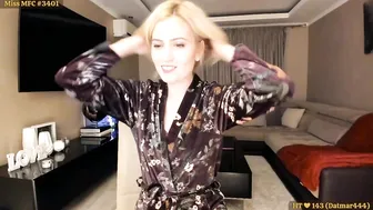 happyendings_ arouses erotic outfit and big boobs