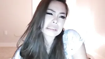 lil_piglet beauty undressed to show off her tattoos