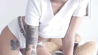mariewana strong orgasm with moans