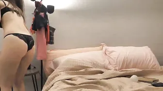 kateelife hot thing is relaxing with sex toys