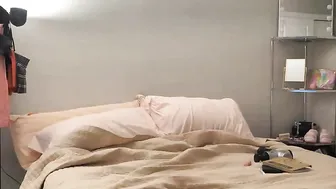 kateelife hot thing is relaxing with sex toys
