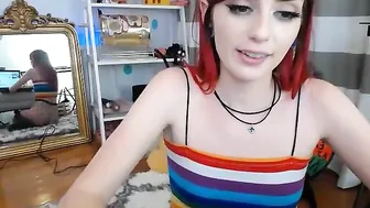 babeariel fucks with her monthly