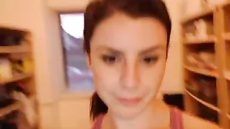 kickaz juicy girls teasing shaved pussies