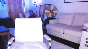ginnypotter busty female fucks cunt with phallus