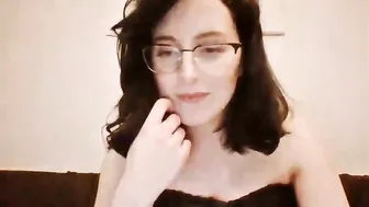 girl_snowwhite seductive blonde fucks sex toys