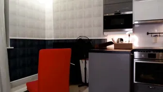 litlle_flowers exquisite skin fucks pussy through pants