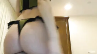 mslily charming slut fingering anus with a sex toy