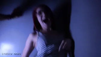 TrinityMay33 manyvids masturbating for a stranger in arcade