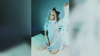 AliceBong manyvids Alice At Home