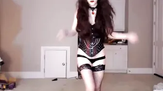 Tara Quartz ManyVids Vampire