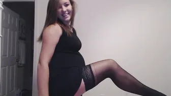 ShesLeah ManyVids ready to date a 35 wks pregnant milf