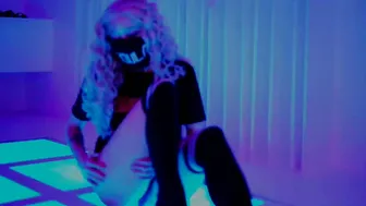 AliceBong manyvids Neon