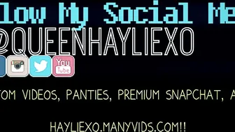 Hayliexo ManyVids Playing With My Pussy And Panty Stuffing
