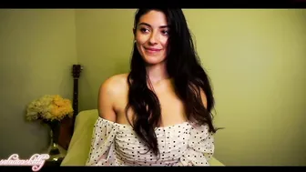 salaciouskitty fucks herself hard