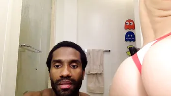 peachplay experienced young lady passionately fucks sex toy