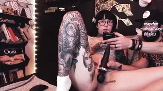 caroline_x_princess naughty babe handjob pussy relish