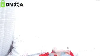 charyleon Luxurious bitch fucks pussy with phallus