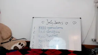 sunbunny Natural tits bitch jerks off