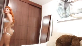 courtneyhonney Sexy housewife gets fucked in the kitchen