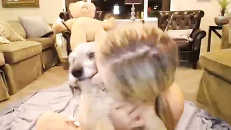 arianina Passionate bitches saddled the phallus
